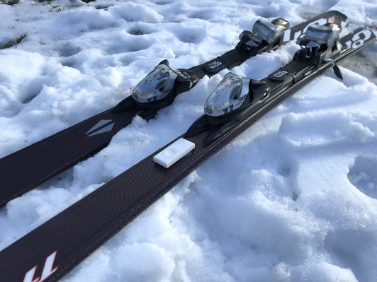 ski equipment tracking with iot