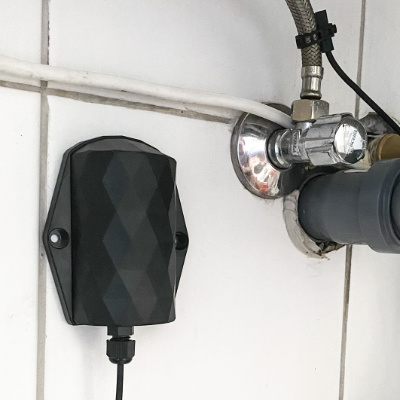 SimpleIndustry Magnetic Switch/Dry Contacts