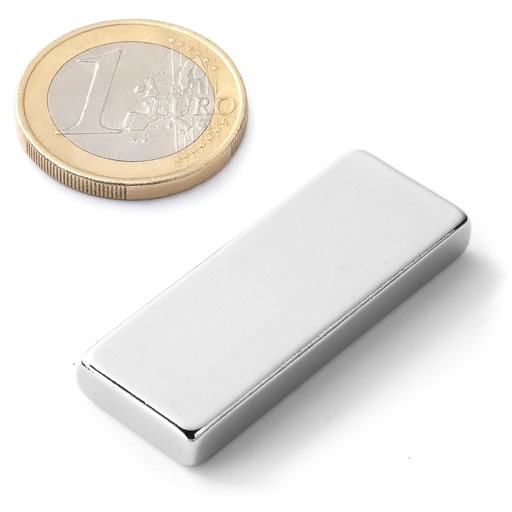 Neodymium Magnet self adhesive 3M 40 x 15 x 5 mm 10.1kg